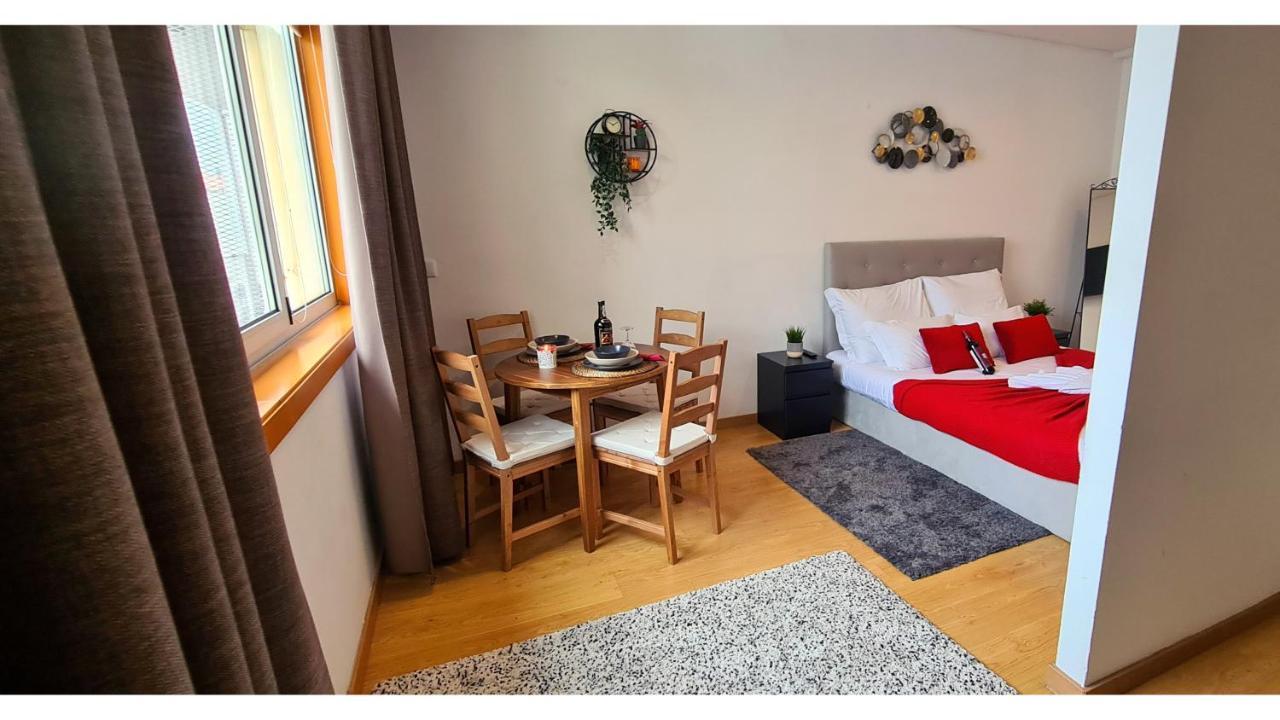 Rentalist Apartaments- Santa Catarina Porto Exterior photo